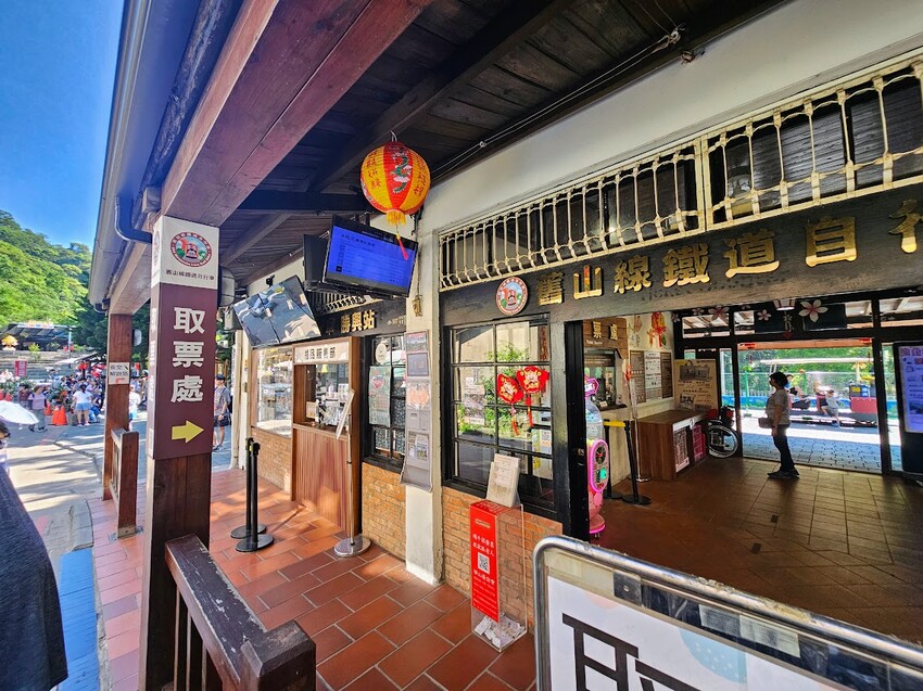 假日出遊推薦，穿越時空之旅舊山線鐵道自行車探險，勝興車站老街巡禮享客家美食