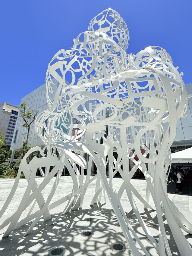 台北信義區富邦美術館：印象派 - 從莫內到美國：光、跨越海洋。路易絲．布爾喬亞 - 剛從地獄回來