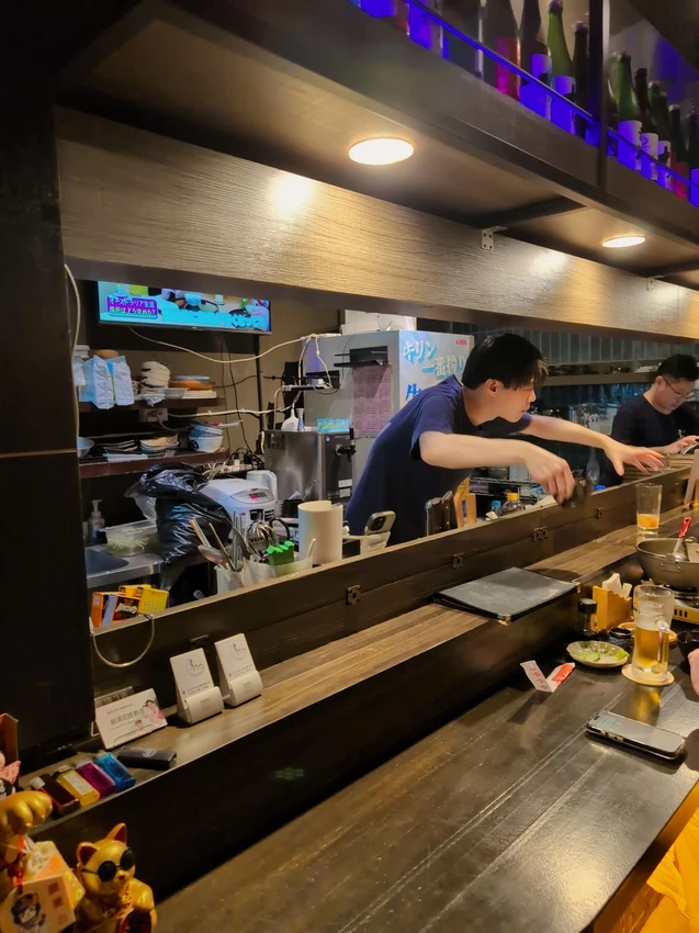 據說是連日本人都說道地的牛腸鍋-居酒屋幸ちゃん