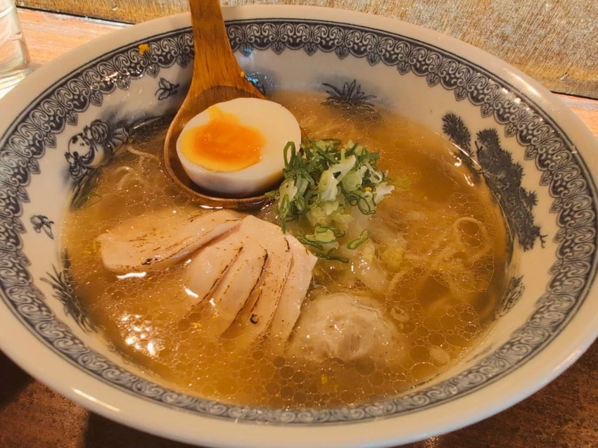 來一碗清爽的台式雞湯拉麵-姥夥房