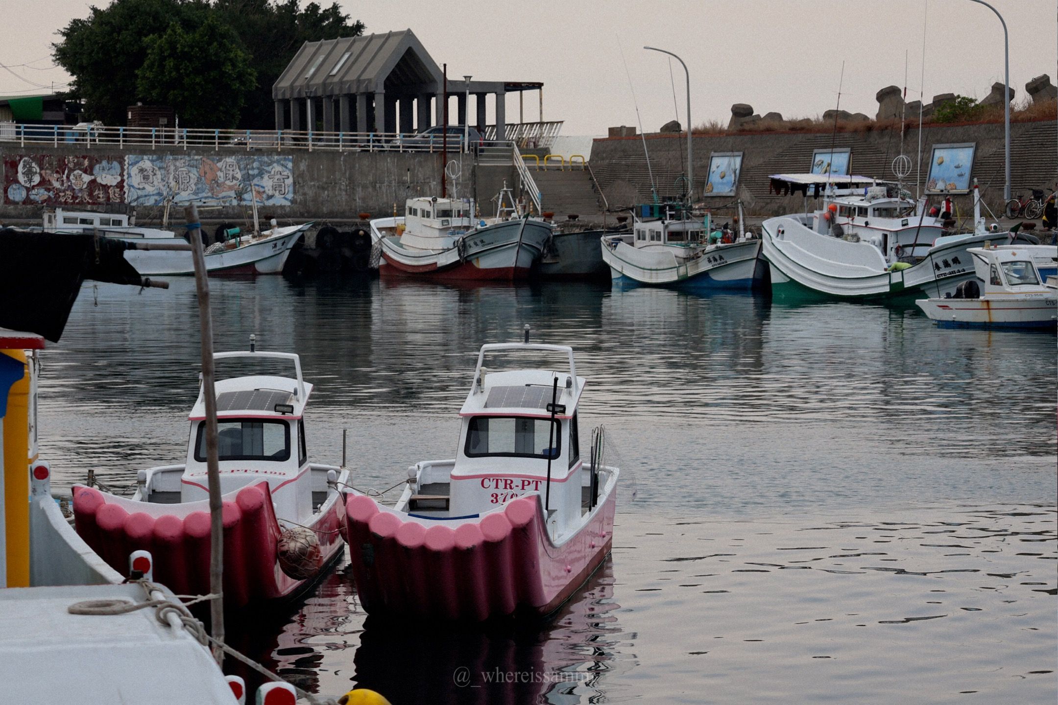 告別擁擠!淡季小琉球漫遊體驗,回歸純樸鄉鎮,感受大自然洗禮的充實!