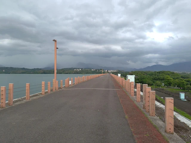 仁義潭水庫 - 大壩步道