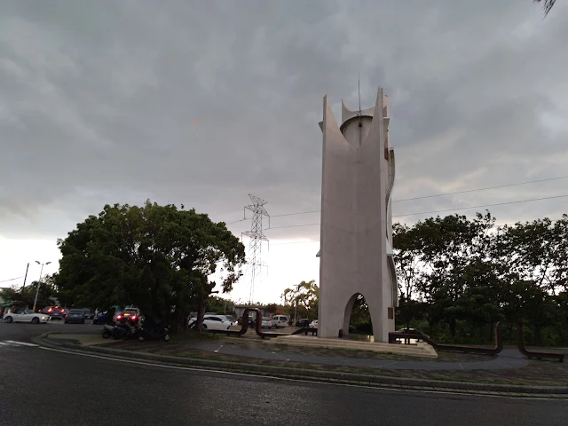 仁義潭水庫 - 紀念碑 - 停車場