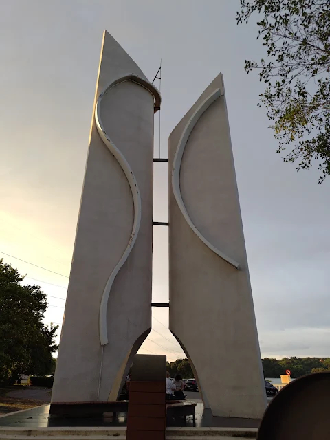 仁義潭水庫 - 紀念碑 - 夕陽