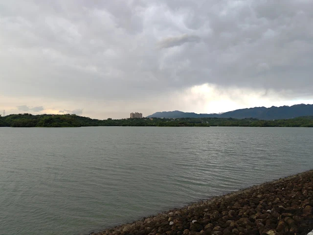 仁義潭水庫 - 大壩步道