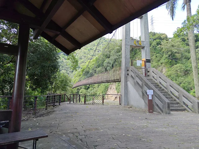 觸口天長地久橋 (阿里山國家風景區) - 天長橋 - 涼亭 觸口天長地久橋 (阿里山國家風景區) - 天長橋 - 涼亭