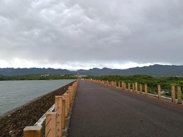 仁義潭水庫 - 大壩步道