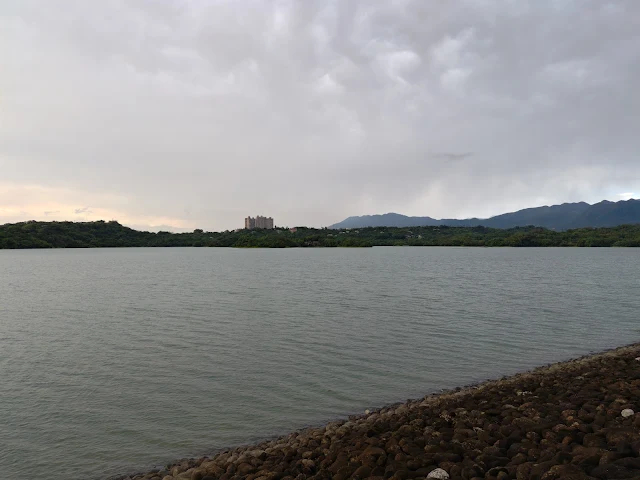 仁義潭水庫 - 大壩步道