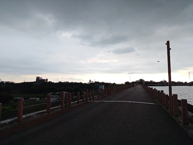 仁義潭水庫 - 大壩步道