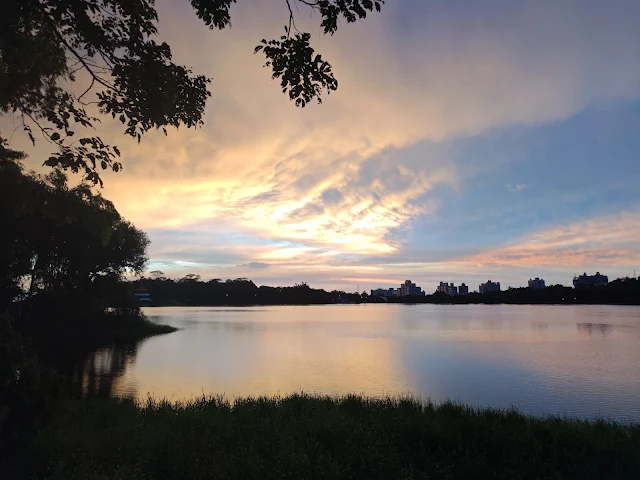 蘭潭風景特定區 (蘭潭水庫) - 湖光夕陽