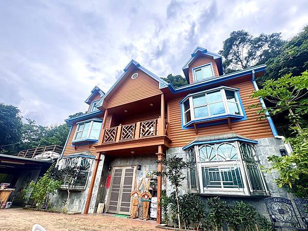 【台中新社|幸福農莊】兩天一夜親子旅行日記|沉浸式體驗:木屋