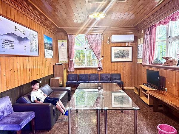 【台中新社|幸福農莊】兩天一夜親子旅行日記|沉浸式體驗:木屋