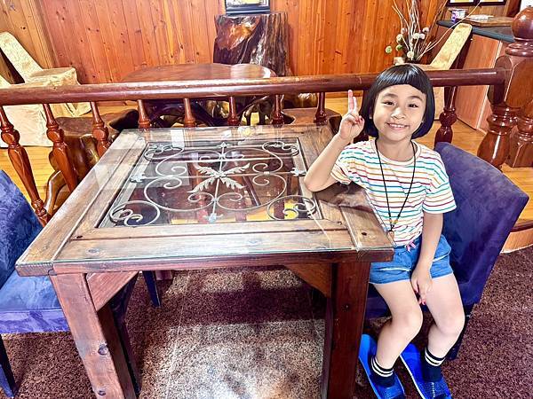 【台中新社|幸福農莊】兩天一夜親子旅行日記|沉浸式體驗:木屋