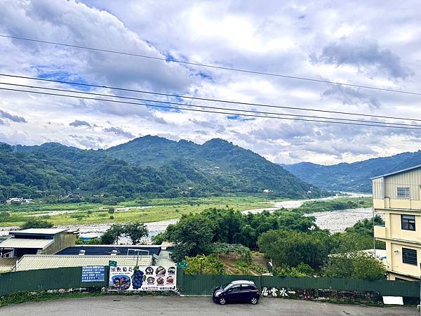 【台中新社|幸福農莊】兩天一夜親子旅行日記|沉浸式體驗:木屋