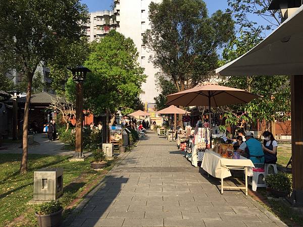 LINE_ALBUM_桃園火車站景點一日遊_220312_14