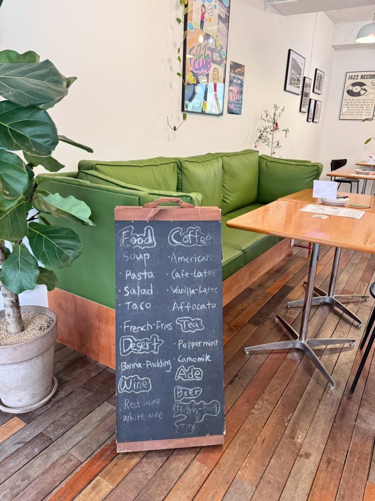 釜山自由行｜廣安里巷弄中質感文青小店【FIZZ CLUB 피즈클럽】 義大利麵控必吃！ - 雁雁｜美食 旅遊 生活娛樂