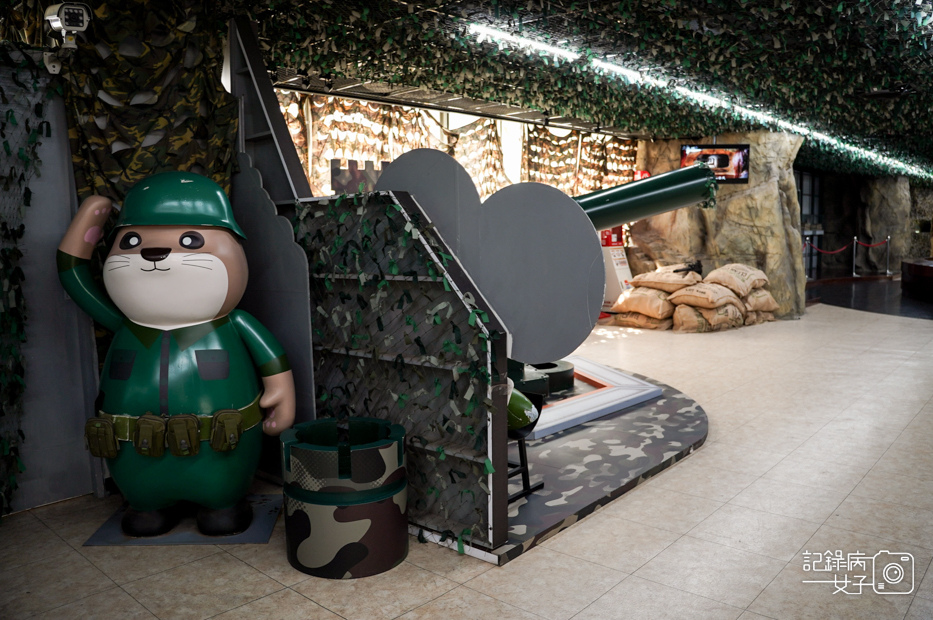 2金門金城民防坑道體驗摸黑炮擊聲走完隧道.jpg 2金門金城民防坑道體驗摸黑炮擊聲走完隧道.jpg