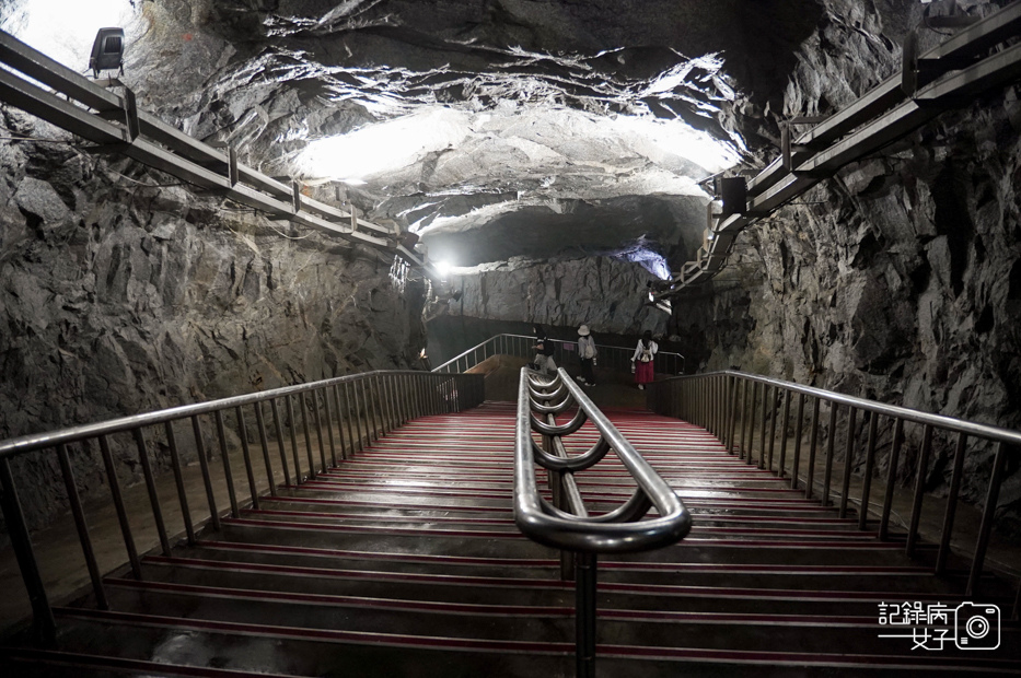 8金門兩天一夜翟山坑道大帽山坑道地下金門北海坑道.jpg