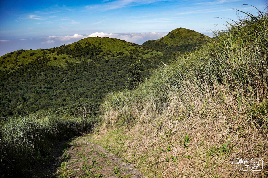 16健行筆記台北大縱走大屯山連峰步道陽明山小百岳大屯山主峰西峰南峰百大必訪步道.jpg