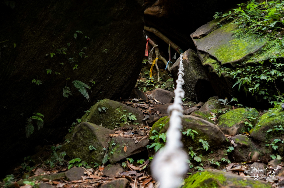 10桃園新竹小百岳石牛山步道拉繩攀岩五寮尖.jpg