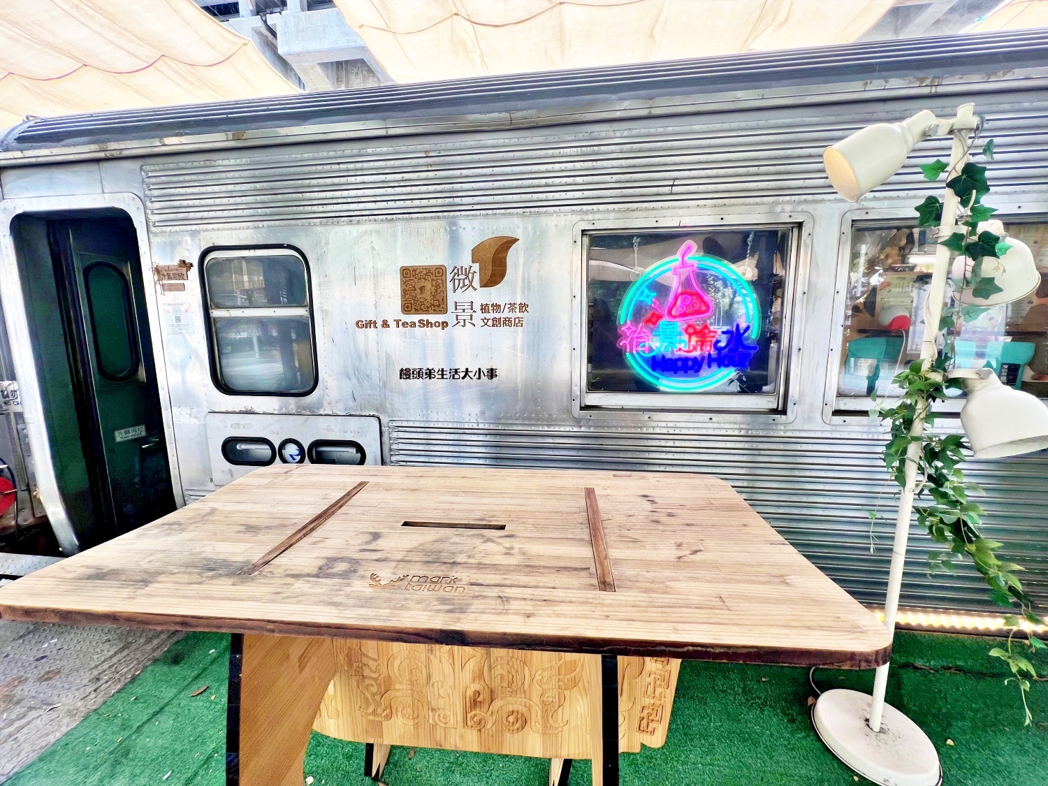 /tmp/phphpThS3 /tmp/phphpThS3