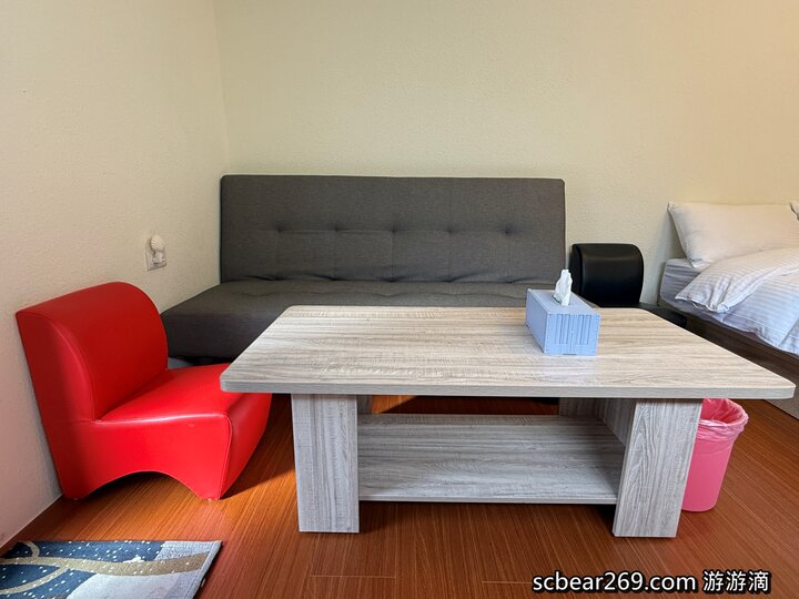 南投日月潭住宿推薦巴洛爸洛的家！藏身山林裡的色彩繽紛獨棟小屋～