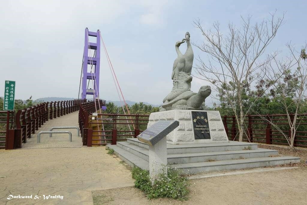 台南之最!楠西永興吊橋!紫色浪漫橫跨曾文溪,飽覽山水風光