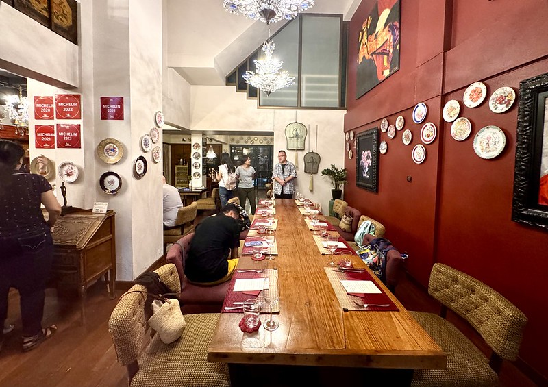 泰國連續五年米其林！清邁美食Magnolia Café餐酒館，紅綠咖哩超推薦。