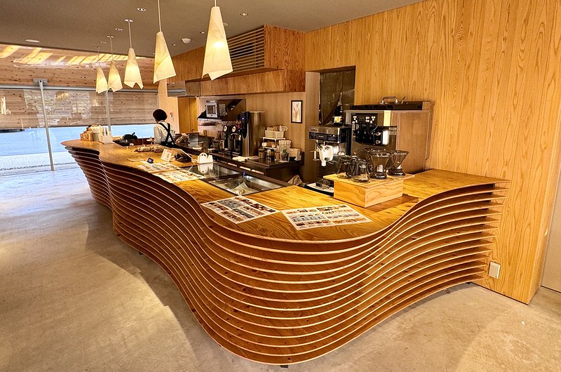 日本鳥取砂丘旁！偎岩吾打造高濱咖啡，有絕美砂丘景觀、道地鳥取美食。