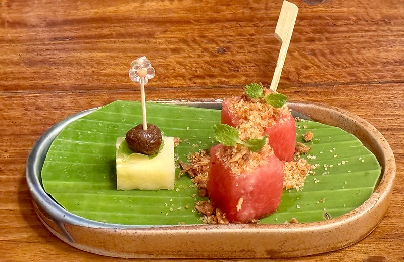 泰國連續五年米其林！清邁美食Magnolia Café餐酒館，紅綠咖哩超推薦。