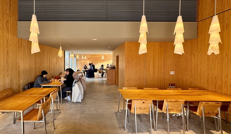 日本鳥取砂丘旁！偎岩吾打造高濱咖啡，有絕美砂丘景觀、道地鳥取美食。