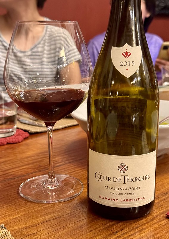 泰國連續五年米其林！清邁美食Magnolia Café餐酒館，紅綠咖哩超推薦。