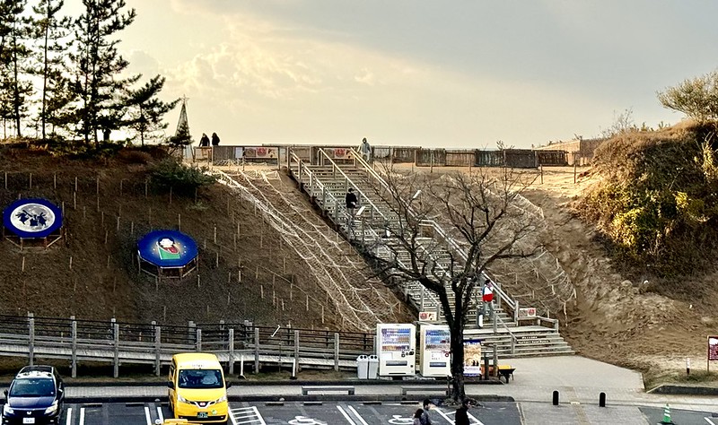 日本鳥取砂丘旁！偎岩吾打造高濱咖啡，有絕美砂丘景觀、道地鳥取美食。