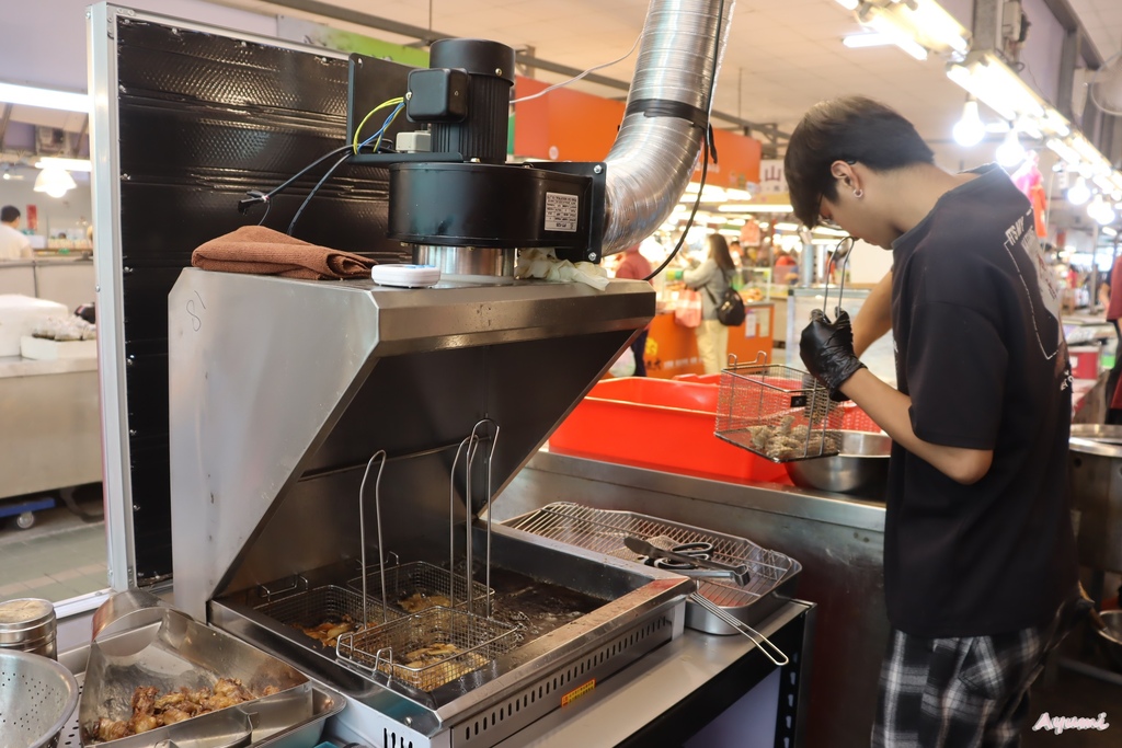 [台南黃昏市場推薦]尚青崇義黃昏市場/大頭雞薑片茶油雞/双味