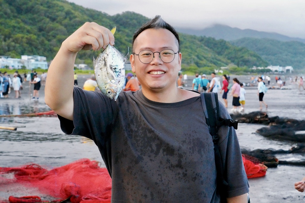 鐵道浪花小旅行|東北角一日遊 × 牽罟體驗 × 外澳月夜浪花