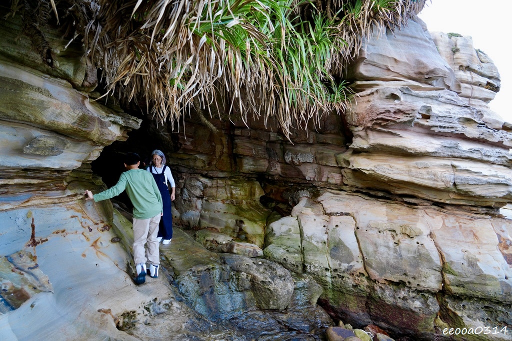 北海岸必訪秘境｜金山神秘海岸完整攻略，一線天海蝕洞、潮間帶、