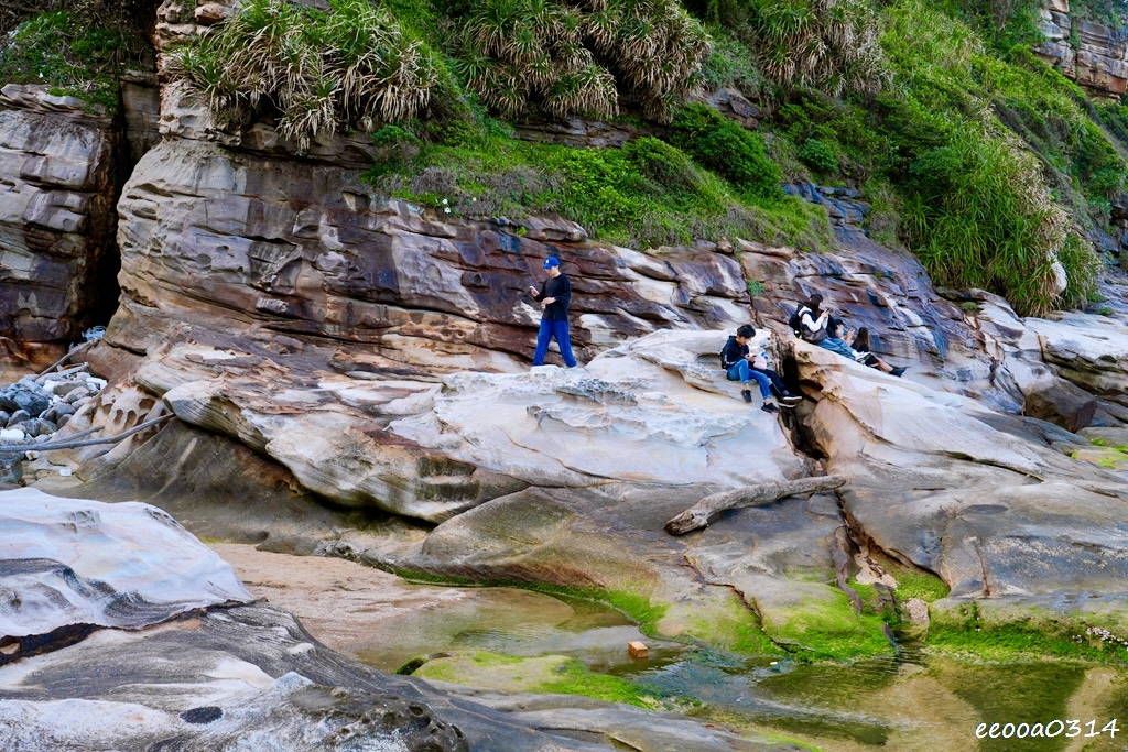 北海岸必訪秘境｜金山神秘海岸完整攻略，一線天海蝕洞、潮間帶、