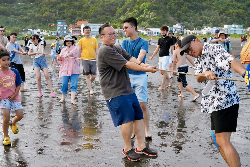 鐵道浪花小旅行|東北角一日遊 × 牽罟體驗 × 外澳月夜浪花