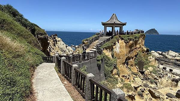 IMG_2055 (2).jpg IMG_2055 (2).jpg