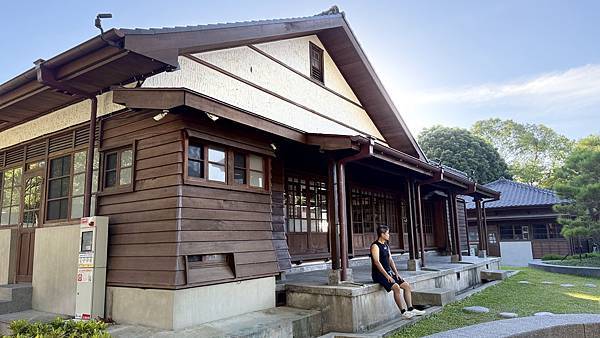 IMG_1611 (2).jpg IMG_1611 (2).jpg