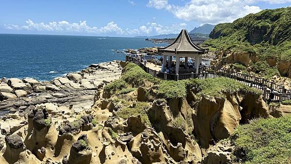 IMG_2051 (2).jpg IMG_2051 (2).jpg