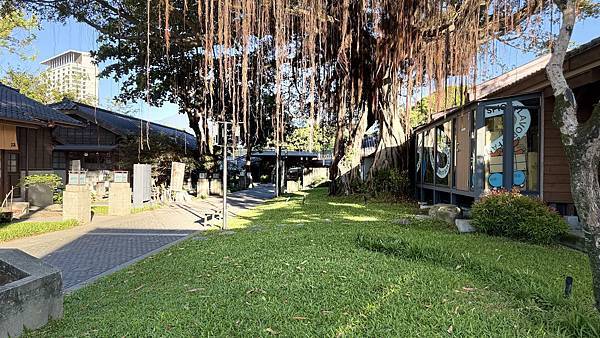 IMG_1612 (2).jpg IMG_1612 (2).jpg