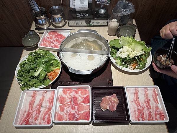 IMG_2754.jpg IMG_2754.jpg