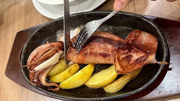 IMG_1998.jpg IMG_1998.jpg