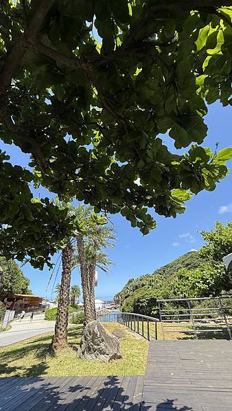 IMG_2092 (2).jpg IMG_2092 (2).jpg