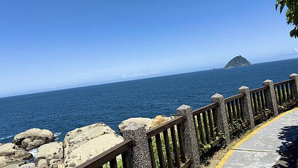 IMG_2045 (2).jpg IMG_2045 (2).jpg