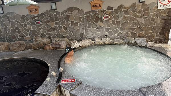 IMG_8697.jpg IMG_8697.jpg