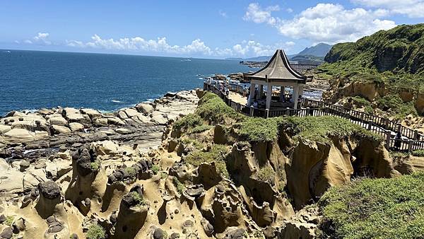 IMG_2052 (2).jpg IMG_2052 (2).jpg