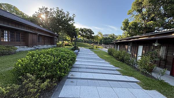 IMG_1590.jpg IMG_1590.jpg