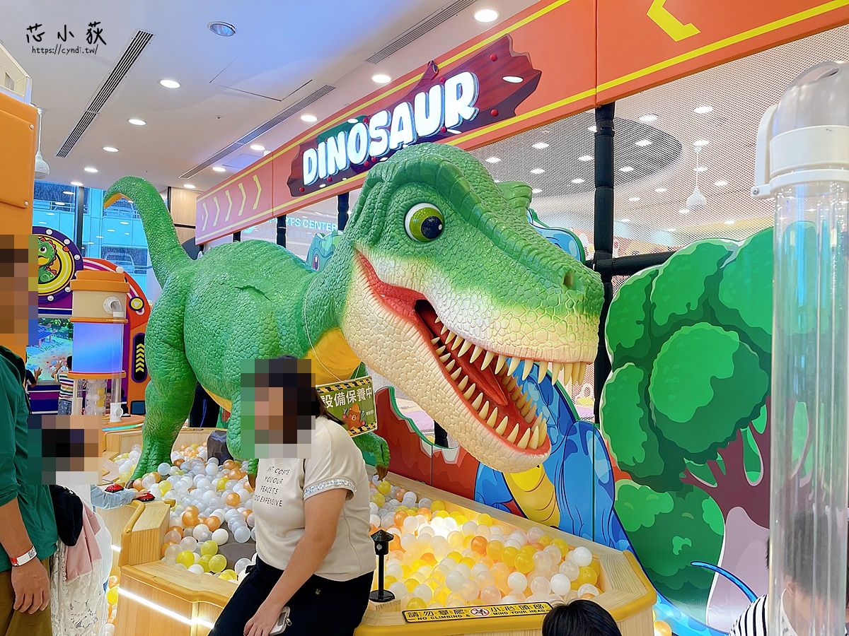 台中市東區台中親子景點推薦|樂米樂園 台中北歐館,全新改裝升級2.0版600坪室內樂園,平日票價280元,球池溜滑梯 彈 台中市東區台中親子景點推薦|樂米樂園 台中北歐館,全新改裝升級2.0版600坪室內樂園,平日票價280元,球池溜滑梯 彈